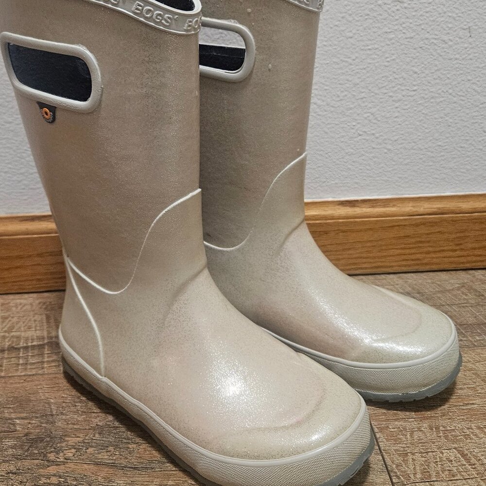Girls Greige Glitter Bog Boots Size 2